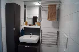 Die klassische form des badezimmer en suite: Modernes Bad In 2 Zimmerwohnung Im Wohnheim Hainbuchenstrasse Wohnung In Aachen Bad Badezimmer Einrichtung Einrichtun Schone Badezimmer Badezimmer Wohnung