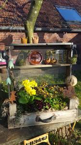 Drahtkiste Hangkiste Holzkiste Holzregal Fliegende Kiste Der Krauterzwerg Website Und Onlineshop Haus Und Garten Hangender Garten Gartendekoration