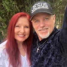 What time are services at Oasis church?