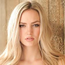 Watch Christmas in Angel Falls (2017) Full Movie Online