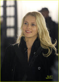 Teresa Palmer Gets Subway Sexy: Photo 1813421 | Teresa Palmer Photos | Just  Jared: Entertainment News