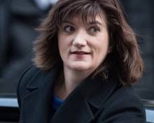 We need enthusiastic, confident teachers, not academies