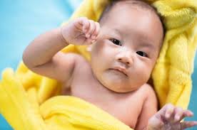 Bayi bab (buang air besar) lancar adalah salah satu tanda pencernaan sehat. Jangan Anggap Sepele Bila Frekuensi Bab Bayi 2 Bulan Tidak Normal Beberapa Hal Berikut Ini Mungkin Jadi Penyebabnya Semua Halaman Nakita