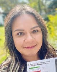 Miranda Rowan's Instagram, Twitter & Facebook