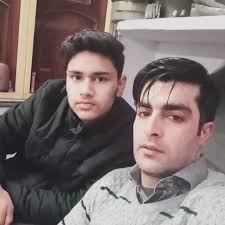 Nadeem Reshi (@asifaash) • Instagram photos and videos