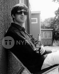 See more of noel gallagher on facebook. Glastonbury 1994 In 2020 Noel Gallagher Glastonbury Britpop
