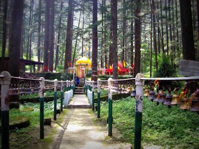 Tadkeshwar Mandir
