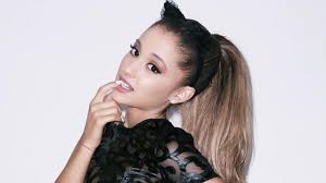 Hasil gambar untuk ariana grande