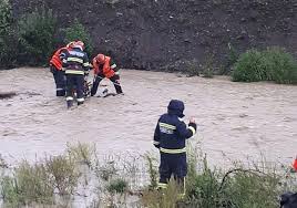 In weekend, romania va fi afectata de un ciclon de origine mediteraneana care va aduce precipitatii si sub forma de ninsoare, chiar in weekendul in care sunt anuntate proteste de mare amploare in toata tara, cat si in diaspora. Jo8mhxq1zd0d4m