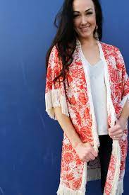Apr 07, 2021 · measuring and marking the fabric download article 1. How To Make A Diy Kimono In 5 Simple Steps Creative Fashion Blog