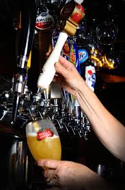 Stella Artois Beer On Tap By Larry Schaefer Photography On 500px Cerveza