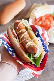 Hot Dog Americain Nourriture Americaine Recettes De Cuisine Hot Dog Recettes