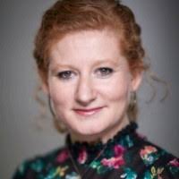 12000+ perfiles de «Esmé»