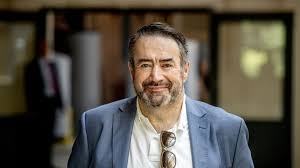 Marc van der Linden vrij na nacht in cel'