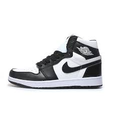 Dominan putih dengan aksen hitam. Sepatu Nike01 Air Jordan 1 Retro Sneakers Basket Sport Casual Kets Pria Premium High Quality Import Garansi Termurah Lazada Indonesia