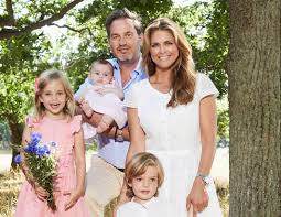 Ein fan hat prinzessin madeleine von schweden am nachmittag des 22. Prinzessin Madeleine Wo Steckt Ihr Ehemann Christopher O Neill