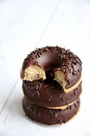 Recette De Donuts Healthy A La Banane Mes Envies Et Moi Recette Donuts Recette Alimentation