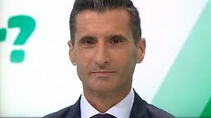 Juan Ramón Heredia, doctor en Ciencias del Deporte, sobre entrenar fuerza  con pesas: "No hagas repeticiones por hacer y no entrenes todos los días"