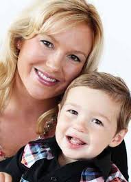 Oct/Nov 2010 On the Minds of Moms by