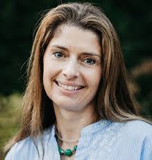 Nadine Stein's Instagram, Twitter & Facebook