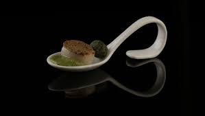 The Taste Jakobsmuscheln Mit Senfkruste Aprikosen Minze Praline Und Erbsenemulsion Rezept Essen Und Trinken Gourmet Essen Lebensmittel Essen