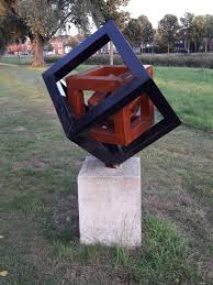 Salah satunya adalah dengan cara datang ke kantor dan temui teller yang sedang berjaga. Denz De Kroon Kunst Ontmoet Wiskunde