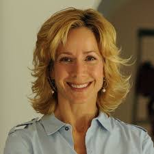 Julie Richardson's Instagram, Twitter & Facebook