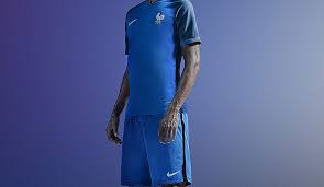 Frankreich nationalmannschaft trikot kaufen und fanshop besuchen. Diashow Seite 1