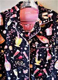Nick Nora Womens Flannel Pajama Set Size Medium New Years