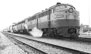 Amtrak Champion Lead By Former Rf P E 8 1011 Seen At The Station In Saint Petersburg Florida Early Mid 1970 S Amtrak Petersburg St Petersburg