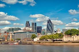 The london city boundaries have remained almost constant since the middle ages and it's often join a london city walking tour, many of which take in key sights and fascinating history, from the. Videotour Durch Die City Of London New York Habitats Blog