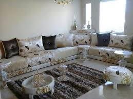 Les vraies tendances du salon marocain passent par nous grâce à une large gamme des équipements de belle conception et qui gardent une décoration de haut niveau pour la pièce choisie à équiper dans votre maison. Salon Marocain Decoration For Android Apk Download