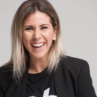 2400+ perfiles de «Capilla»