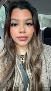 Hiiiii just putting out feelers, my name is Julie (she/her.) My lease is up  in May and I have a couple different options that I'm looking into: Option  A: Someone (ideally female,