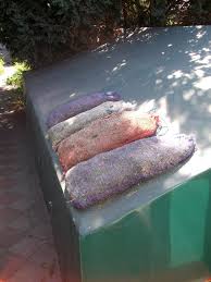 While grass clippings may be a nuisance to regular homeowners, you can put them to great use on in fact, you may find grass clippings so useful, you will be asking other people to bring theirs over to. Paper Grass Clippings Fuel Briquettes 7 Steps With Pictures Instructables