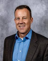 Dean Milroy's Instagram, Twitter & Facebook