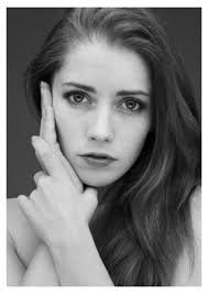 Samira de Folker Reinhold Peter Pritsch (2024) : Photographie Digital sur  Papier