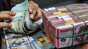Usai Libur Lebaran Rupiah Diprediksi Tetap Loyo di Dekat-dekat Rp17.000/US$
