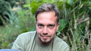 Fundraiser by Lee Chapman : Helping russy t