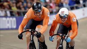 Check spelling or type a new query. Lavreysen Klopt Hoogland In Nederlandse Sprintfinale Op Wk Baanwielrennen Rtv Oost