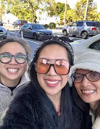 Meet Me At The Groundfloor — Seismic Sisters