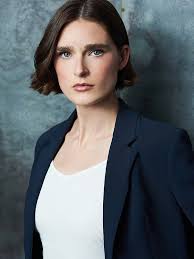 The alluring @mynameismadeleinehall 🤍⁠ ⁠ || Madeleine Daly Hall || Hair &  Makeup: @missjoannak ⁠ ⁠ #actressheadshots #newheadshots #womensheadshots  #internationalwomensday2024 #headshots #creativeportraiture  #editorialphotographer ...