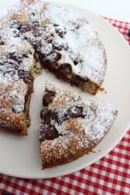 Sie müssen nur alles kurz in einer schüssel nach packungsanweisung rühren. Gruensteinkitchen Kirschli Kuchen