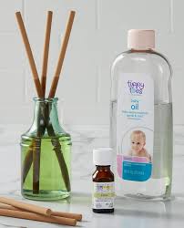 7 Natural Ways To Make Your Home Smell Amazing Diffuser Sticks Reed Diffuser Diy Reed Diffuser Oil
