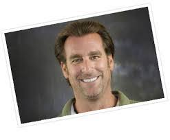 Chris Saputo's Instagram, Twitter & Facebook