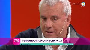 Otro de los programas principales es bravo.continental, una revista con actualidad, entretenimientos, música, deportes, y espectáculos, bajo la conducción de fernando bravo. Contratar A Fernando Bravo