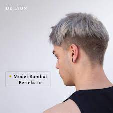 Model rambut pendek pria yang pertama yaitu bowl cut. Sedang Mencari Gaya Rambut De Lyon Korean Hair Boutique Facebook