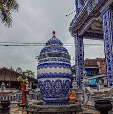 Masjid memang tak mematok harga tiket masuk. Masjid Tiban Malang Indonesia Review Tripadvisor