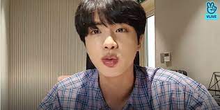 Bts members are known for going live to entertain the army without prior warning. Bts S Jin Is Honored To Have Eaten His Dinner With 4 Million Fans Kissasian