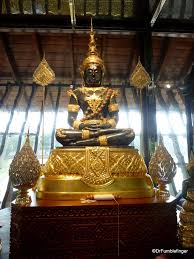 Seema Malaka Buddhist Temple, Colombo | TravelGumbo